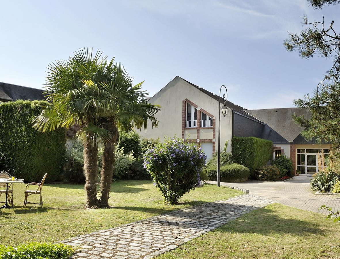Logis Hotel Restaurant Du Labrador Saint-Benoît-sur-Loire 外观 照片