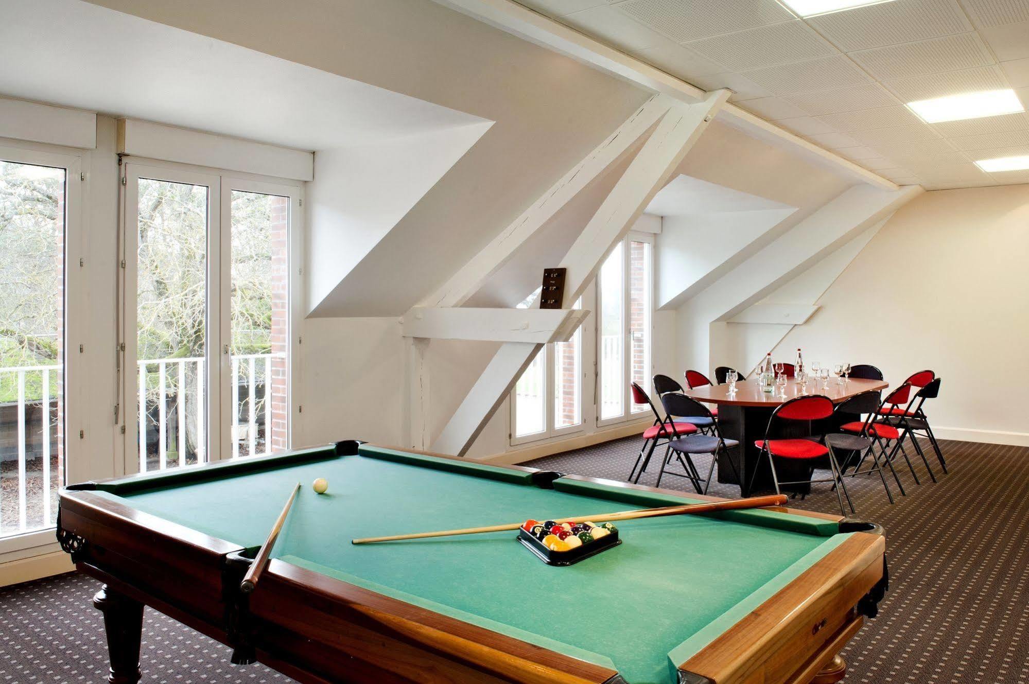 Logis Hotel Restaurant Du Labrador Saint-Benoît-sur-Loire 外观 照片